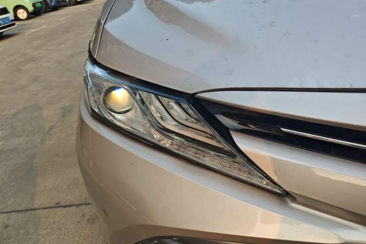 Used Toyota Camry 2019 Revised Version 2.5G Luxury Edition Right Front Headlight