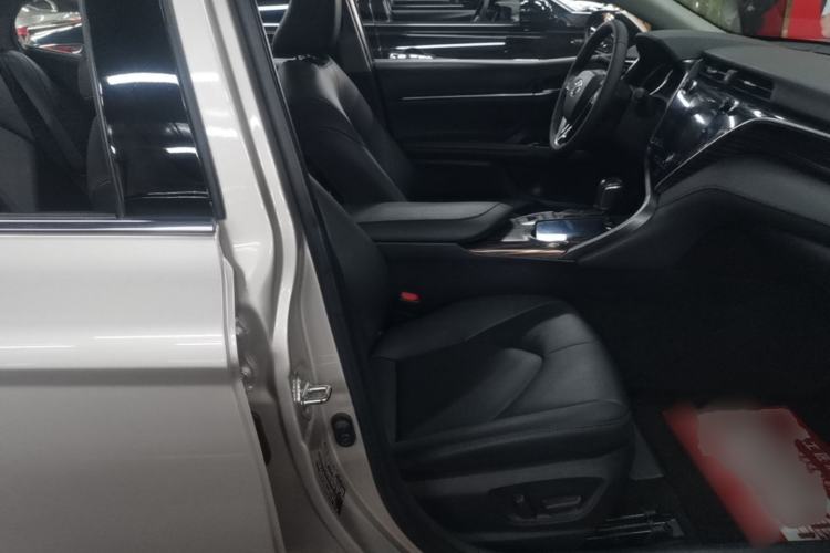 Used Toyota Camry 2019 2.5G Luxury Edition China VI Standard Right Front Seat