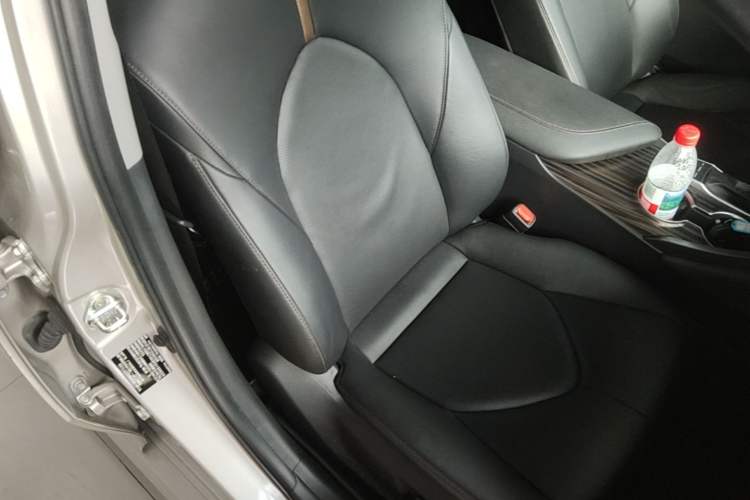 Used Toyota Camry 2019 2.5G Luxury Edition China VI Standard Right Front Seat