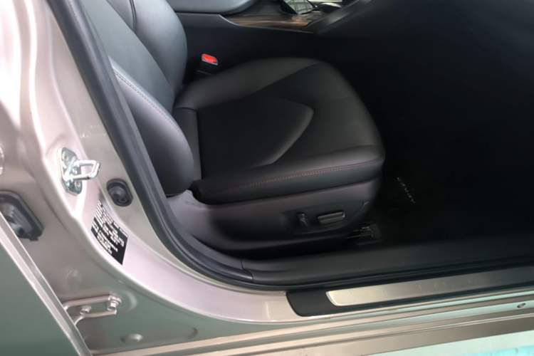 Used Toyota Camry 2019 Revised Version 2.5G Luxury Edition Right Front Seat