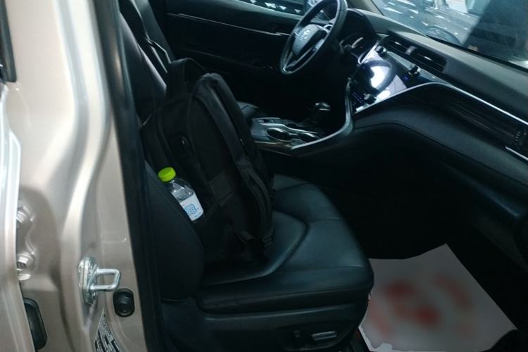 Used Toyota Camry 2019 2.0G Luxury Edition China VI Standard Right Front Seat