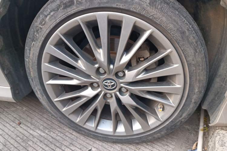 Used Toyota Camry 2019 2.5G Luxury Edition China VI Standard Right Front Wheel Hub