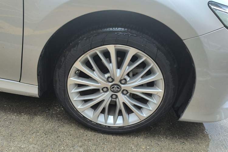 Used Toyota Camry 2019 2.5G Luxury Edition China VI Standard Right Front Wheel Hub