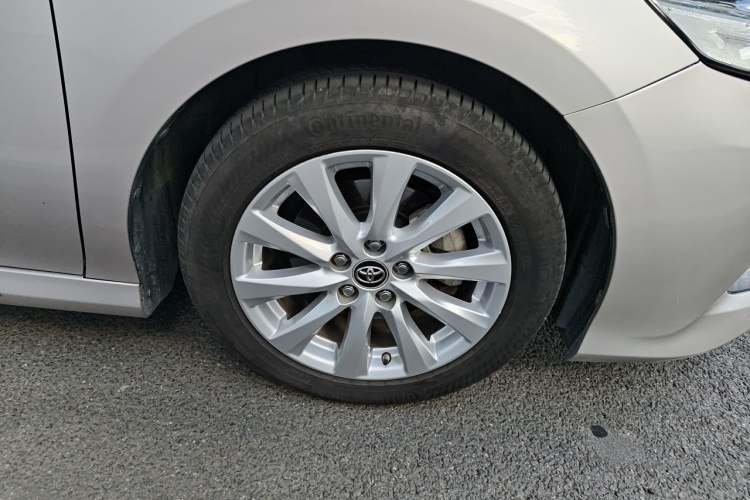 Used Toyota Camry 2019 2.0G Luxury Edition China VI Standard Right Front Wheel Hub