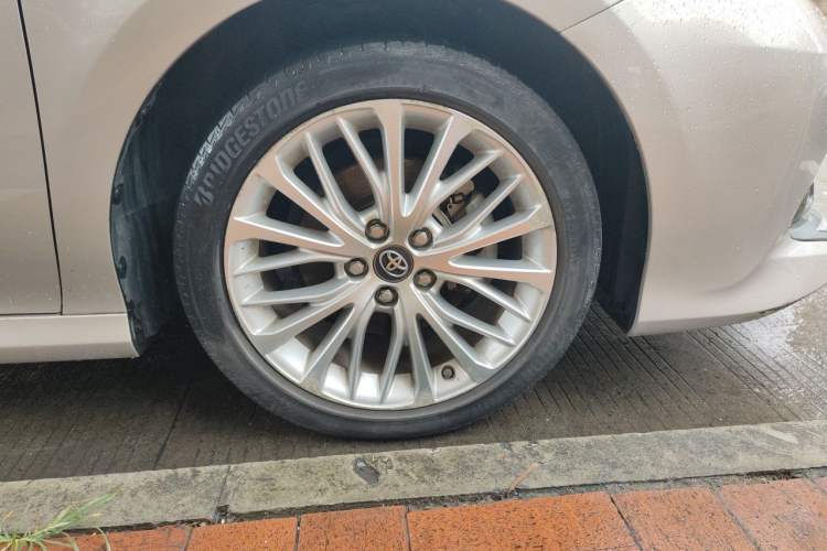 Used Toyota Camry 2019 2.5G Luxury Edition China VI Standard Right Front Wheel Hub