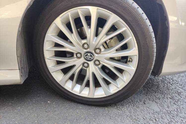 Used Toyota Camry 2019 2.5G Luxury Edition China VI Standard Right Front Wheel Hub