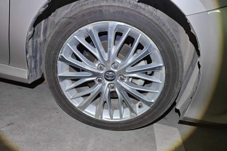 Used Toyota Camry 2019 2.5G Luxury Edition China V Standard Right Front Wheel Hub