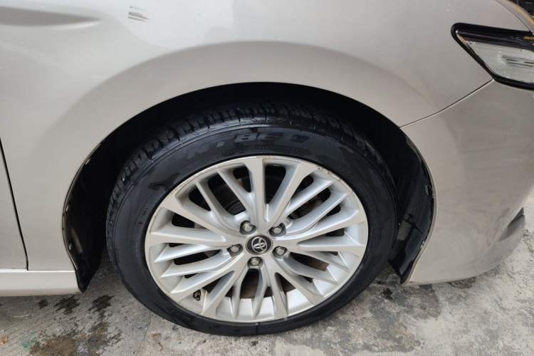 Used Toyota Camry 2019 Revised Version 2.5G Luxury Edition Right Front Wheel Hub