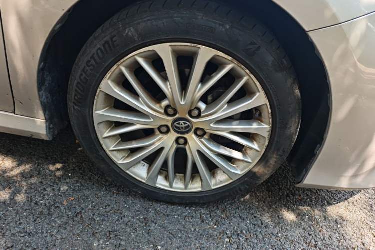 Used Toyota Camry 2019 Revised Version 2.5G Luxury Edition Right Front Wheel Hub
