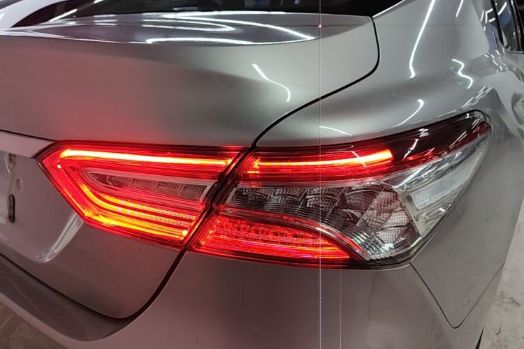 Used Toyota Camry 2019 2.0G Luxury Edition China VI Standard Right Rear Taillight