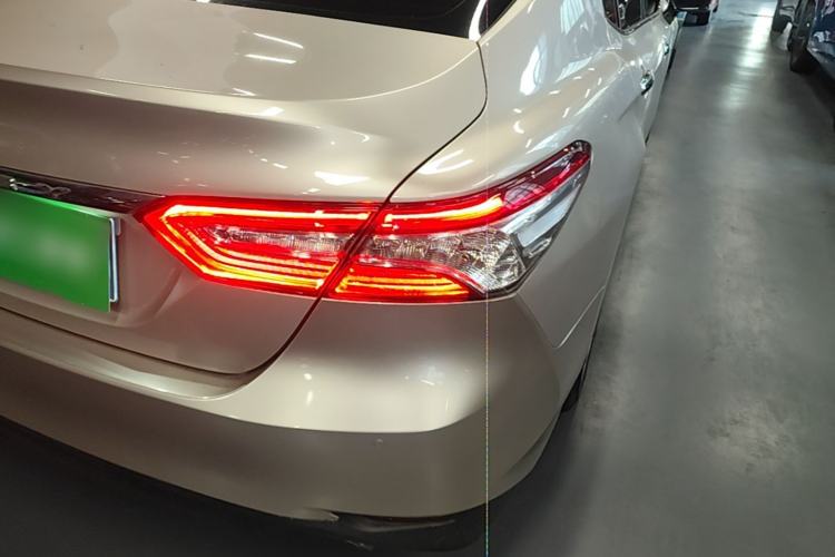Used Toyota Camry 2019 2.5G Luxury Edition China VI Standard Right Rear Taillight