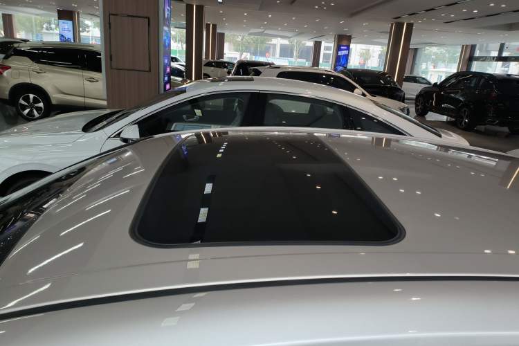 Used Toyota Camry 2019 2.0G Luxury Edition China VI Standard Roof
