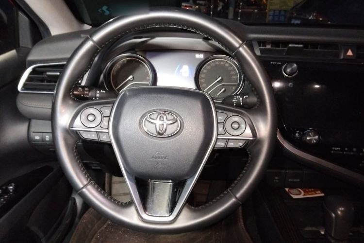 Used Toyota Camry 2019 Revised Version 2.0G Luxury Edition Steering Wheel