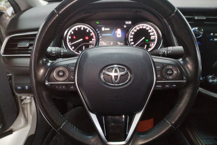 Used Toyota Camry 2019 2.5G Luxury Edition China VI Standard Steering Wheel