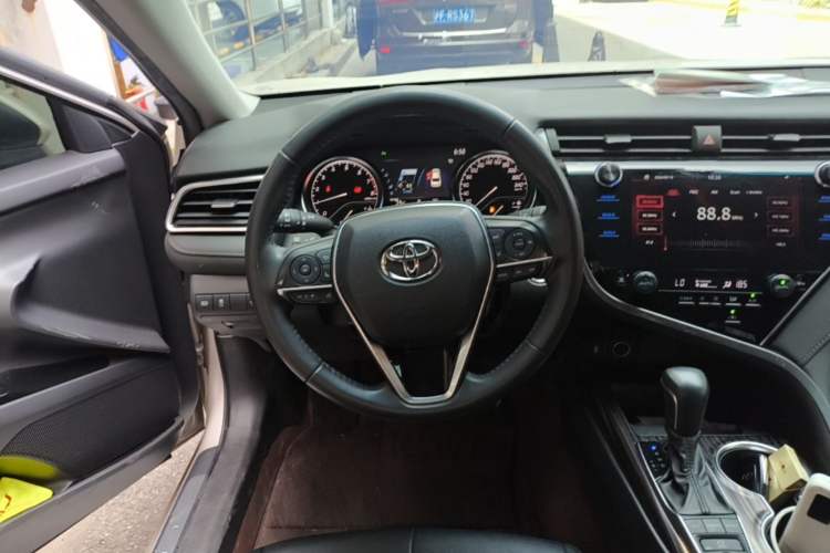 Used Toyota Camry 2019 Revised Version 2.5G Luxury Edition Steering Wheel