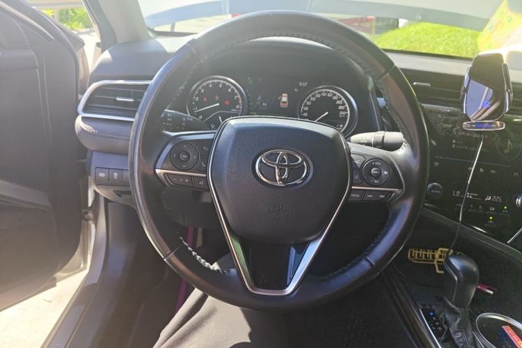 Used Toyota Camry 2019 2.5G Luxury Edition China VI Standard Steering Wheel