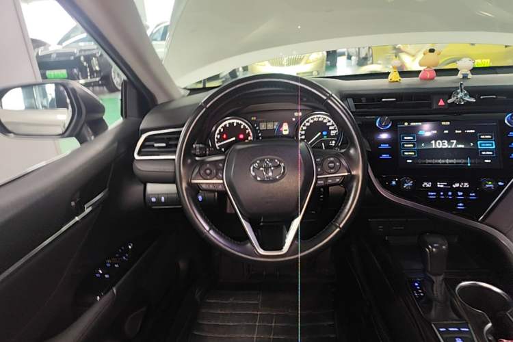 Used Toyota Camry 2019 2.5G Luxury Edition China VI Standard Steering Wheel