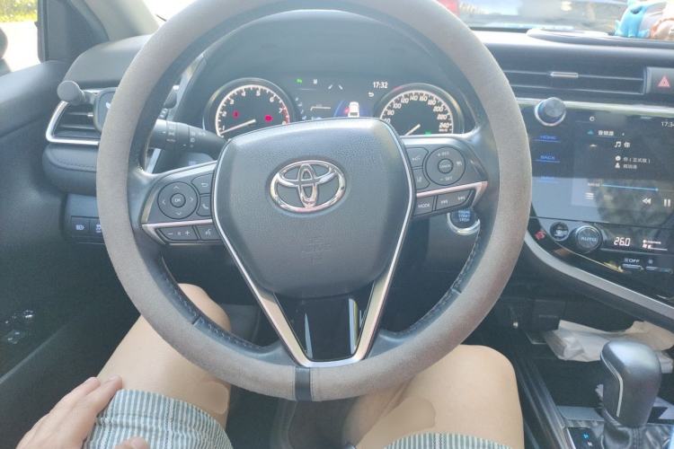 Used Toyota Camry 2019 2.5G Luxury Edition China VI Standard Steering Wheel