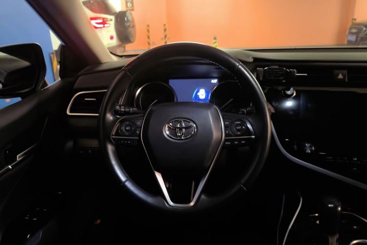 Used Toyota Camry 2019 2.0G Luxury Edition China VI Standard Steering Wheel