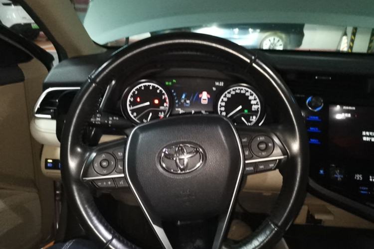 Used Toyota Camry 2019 2.0G Luxury Edition China VI Standard Steering Wheel