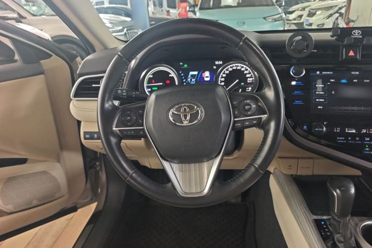 Used Toyota Camry 2019 Dual-Engine 2.5 HG Luxury Edition China VI Standard Steering Wheel