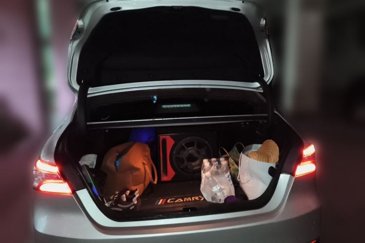 Used Toyota Camry 2019 Revised Version 2.0G Luxury Edition Trunk