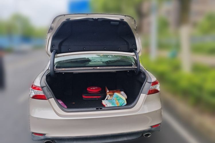 Used Toyota Camry 2019 2.0G Luxury Edition China V Standard Trunk