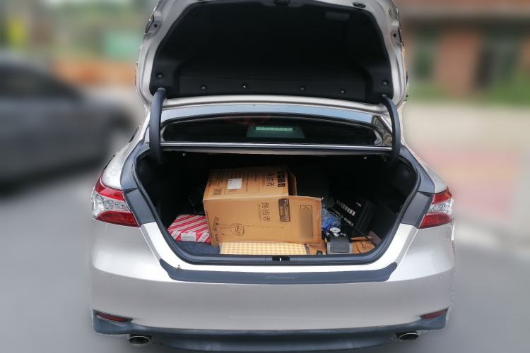Used Toyota Camry 2019 2.5G Luxury Edition China VI Standard Trunk