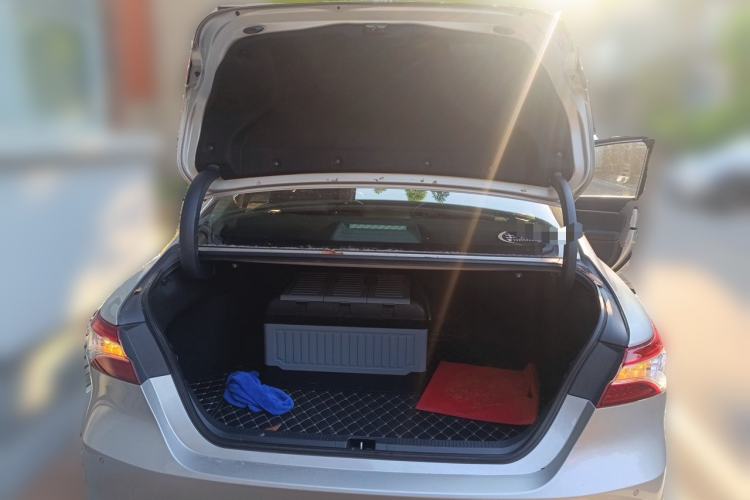 Used Toyota Camry 2019 2.5G Luxury Edition China VI Standard Trunk