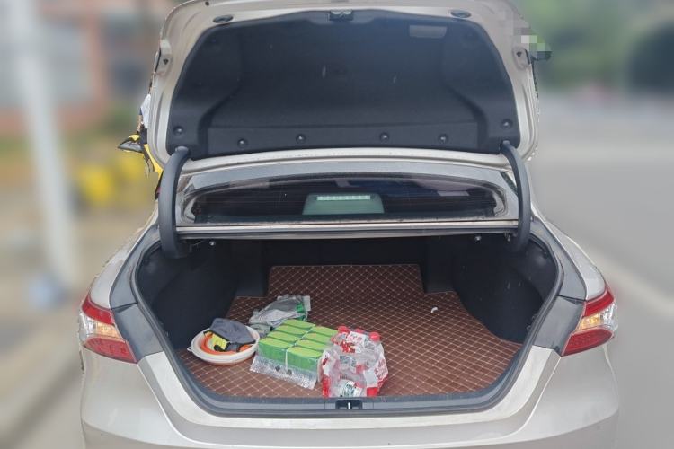 Used Toyota Camry 2019 Revised Version 2.0G Luxury Edition Trunk