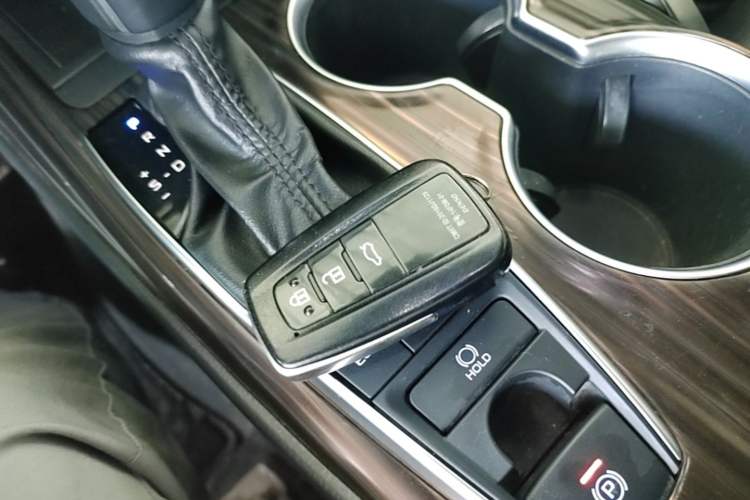 Used Toyota Camry 2019 Revised Version 2.5G Luxury Edition Vehicle Key