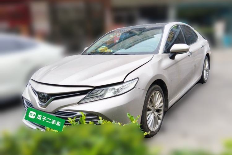 Used Toyota Camry 2019 Revised Version 2.5G Luxury Edition Guazi used car, China used car export, Used car for sale, Used  cars, Cheapest cars for sale