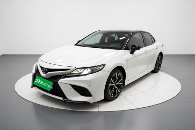 Used Toyota Camry 2019 Revised Version 2.5S Fēngshàng Edition Guazi used car, China used car export, Used car for sale, Used  cars, Cheapest cars for sale