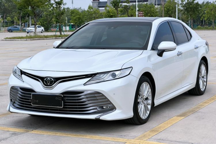 Używany Toyota Camry 2019 2.5G Luxury Edition China VI Standard Guazi used car, China used car export, Used car for sale, Used cars, Cheapest cars for sale