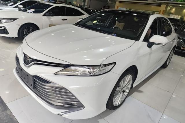 Used Toyota Camry 2019 2.5G Luxury Edition China VI Standard