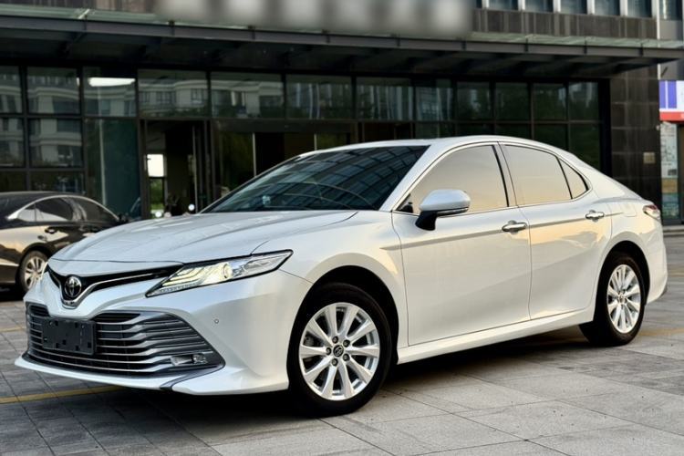 Used Toyota Camry 2019 2.0G Luxury Edition China VI Standard Guazi used car, China used car export, Used car for sale, Used  cars, Cheapest cars for sale
