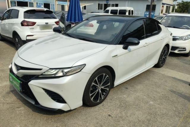 Used Toyota Camry 2019 Dual-Engine 2.5HS FENGSHANG Edition China VI Standard