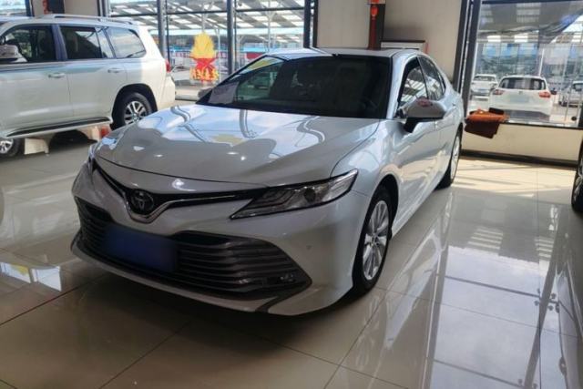 Used Toyota Camry 2019 Revised Version 2.0G Luxury Edition