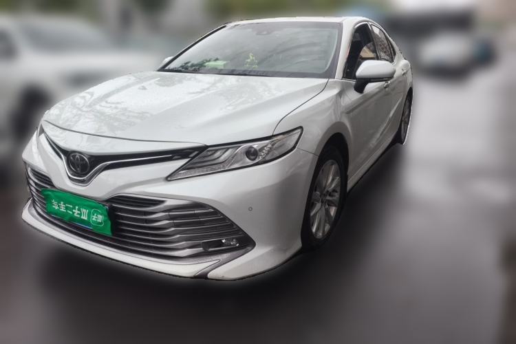 Toyota Camry 2019 Revised Version 2.0G Luxury Edition usata Guazi used car, China used car export, Used car for sale, Used  cars, Cheapest cars for sale