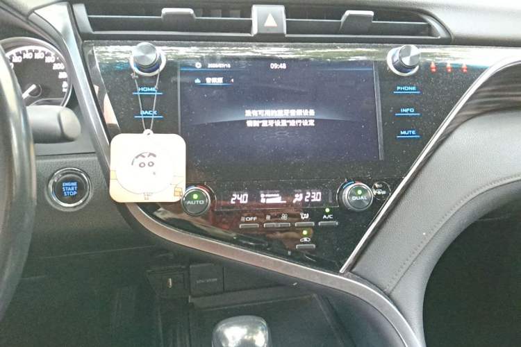 Used Toyota Camry 2019 2.0G Luxury Edition China VI Standard Audio And AC Panel