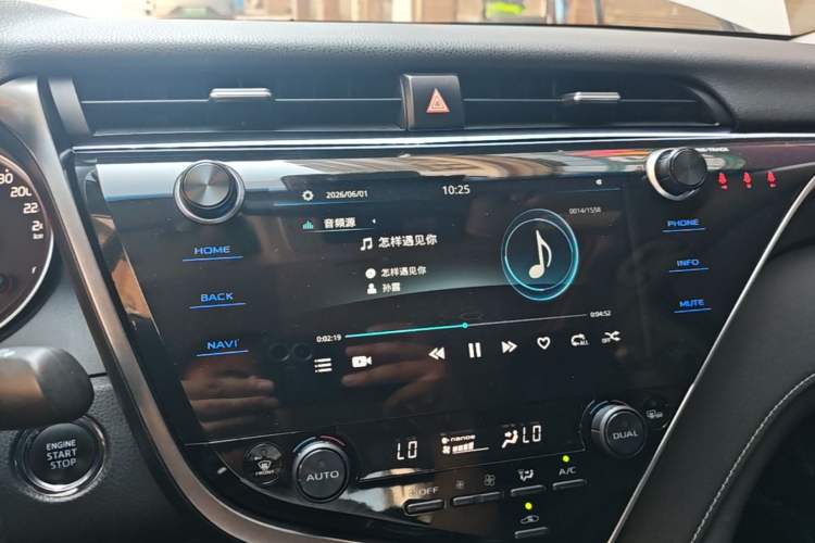 Used Toyota Camry 2019 Revised Version 2.5S Fēngshàng Edition Audio And AC Panel
