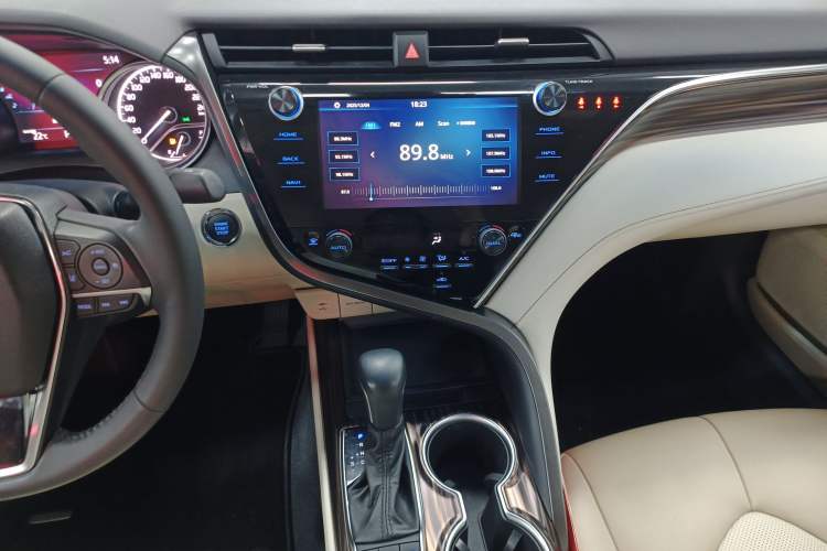 Used Toyota Camry 2019 Revised Version 2.5G Luxury Edition Audio And AC Panel