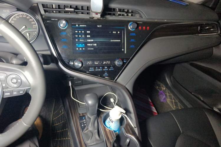 Used Toyota Camry 2019 Revised Version 2.0G Luxury Edition Audio And AC Panel
