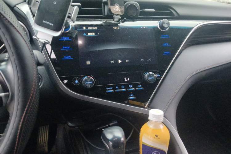 Used Toyota Camry 2019 Revised Version 2.0G Luxury Edition Audio And AC Panel