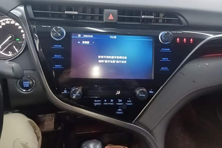 Used Toyota Camry 2019 2.5G Luxury Edition China V Standard Audio And AC Panel