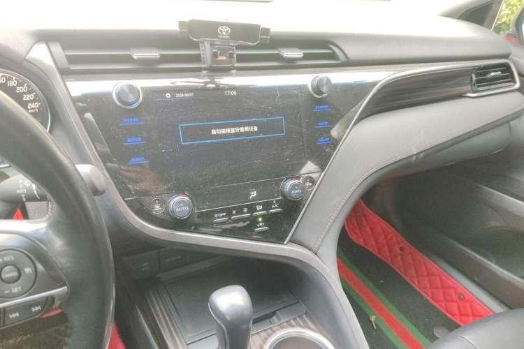 Used Toyota Camry 2019 2.5G Luxury Edition China V Standard Audio And AC Panel