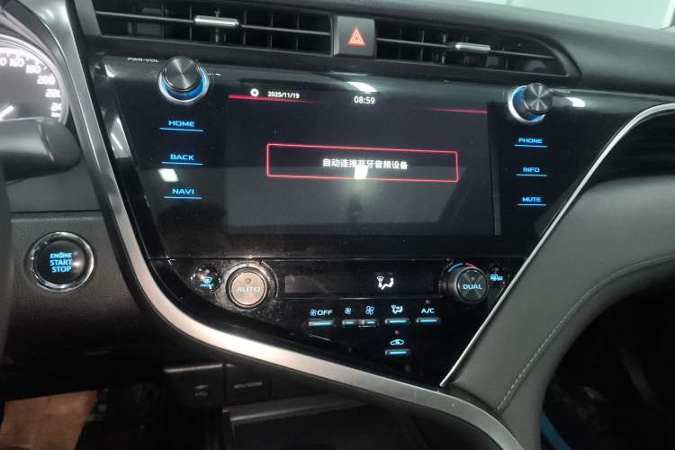 Used Toyota Camry 2019 Revised Version 2.0G Luxury Edition Audio And AC Panel