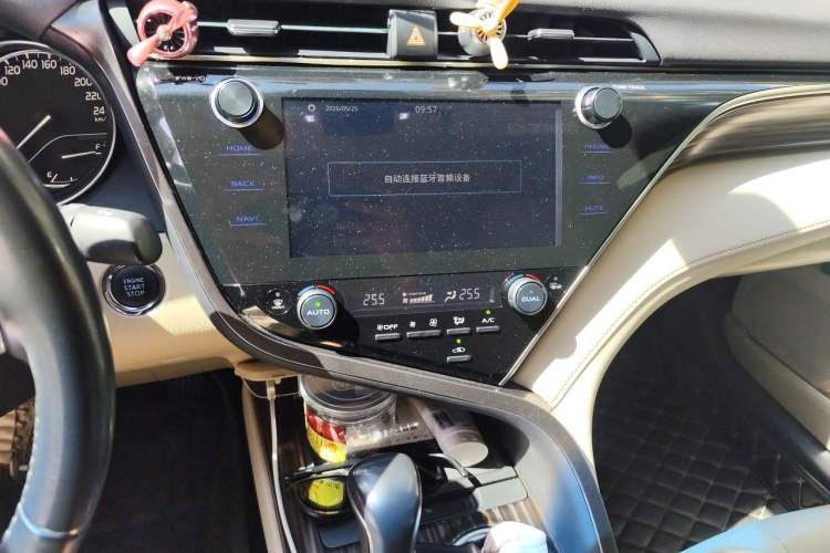 Used Toyota Camry 2019 2.5G Luxury Edition China VI Standard Audio And AC Panel