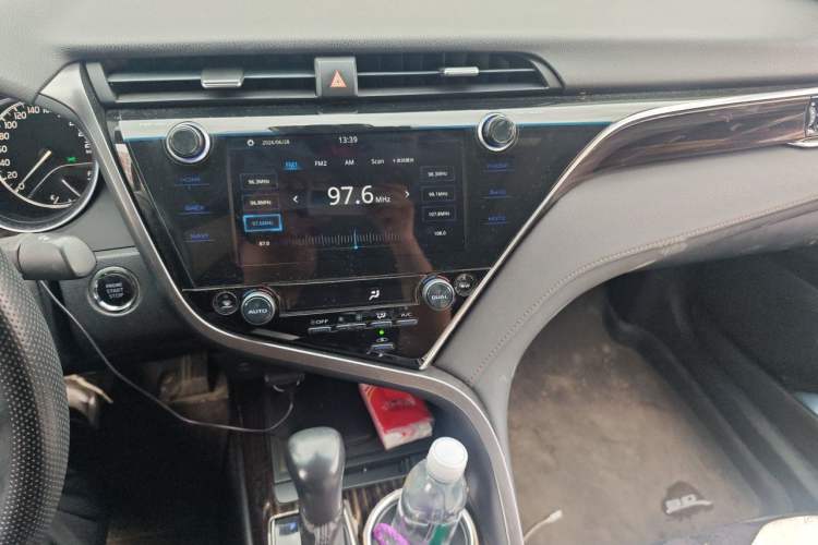 Used Toyota Camry 2019 2.5G Luxury Edition China VI Standard Audio And AC Panel