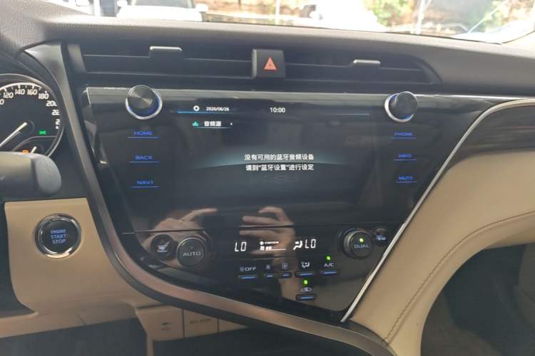 Used Toyota Camry 2019 Revised Version 2.0G Luxury Edition Audio And AC Panel